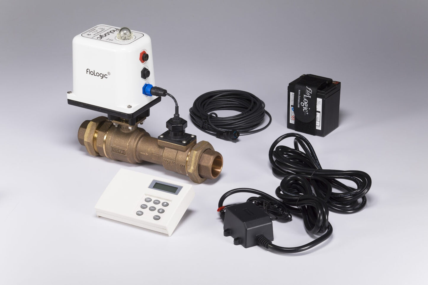 Système de détection de fuite et d'arrêt automatique de l'eau FloLogic de 1,5 pouce avec panneau de commande hérité